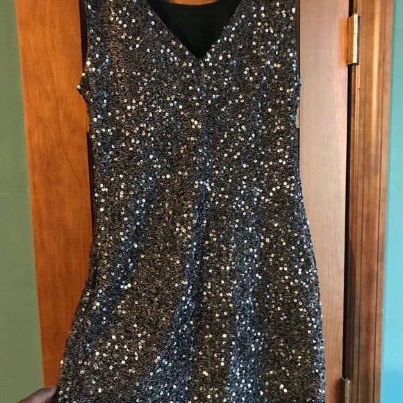 Sequin dress - Picture 2 of 2